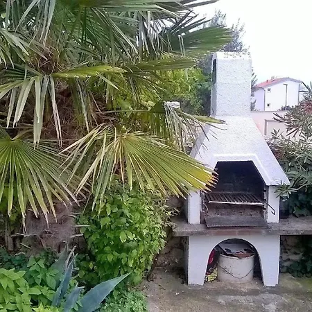 Ferienhaus In Mit Terrasse, Garten Und Grill - B58615 Novi Vinodolski